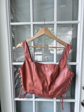 Altar'd State xl corset top
Faux Leather Lace-Up Corset Crop Top - Rust